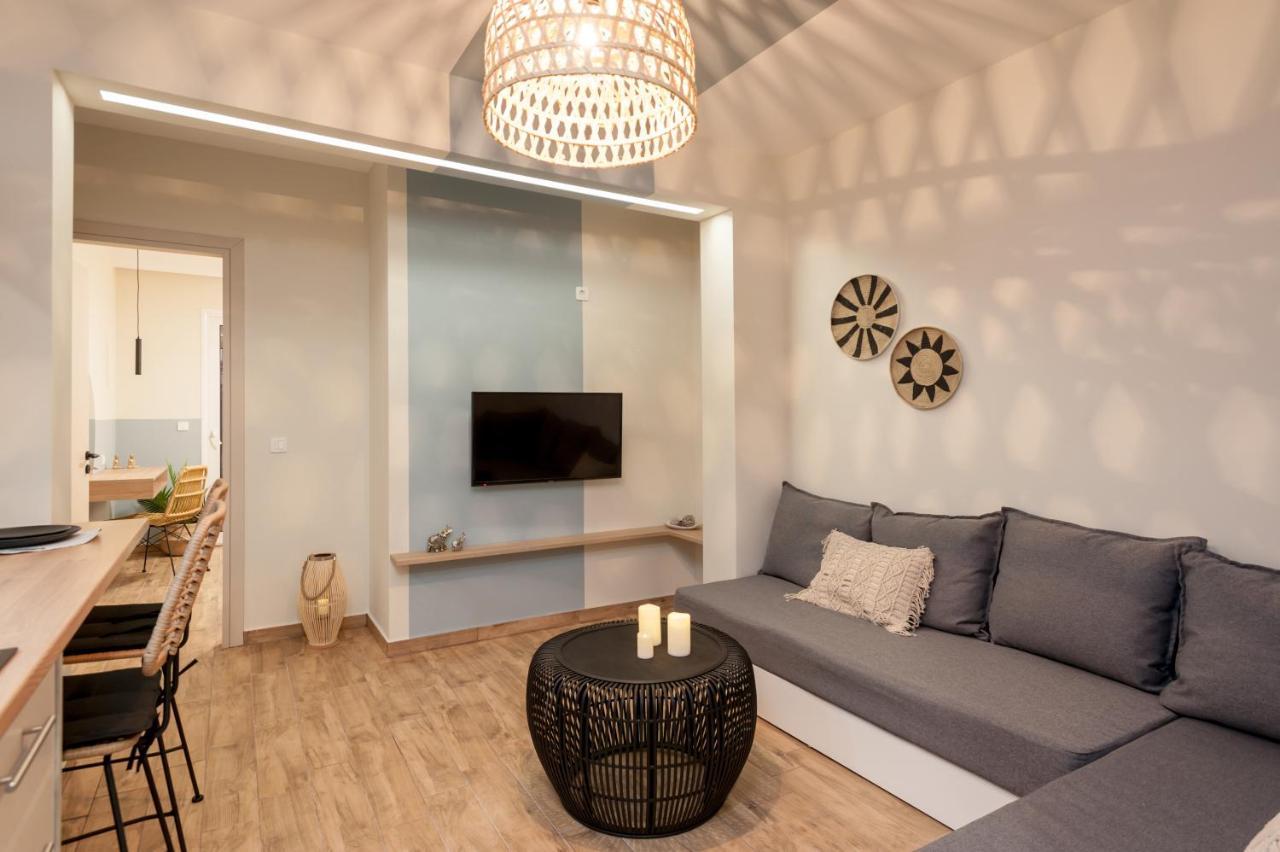Salty Colours Apartments Almirída Ngoại thất bức ảnh
